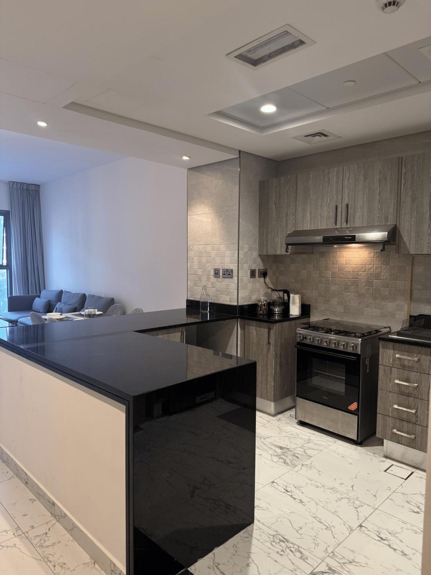 Luxury 1br Apartment, Yas Island Alzeina ,near F1 Circuit Appartement *