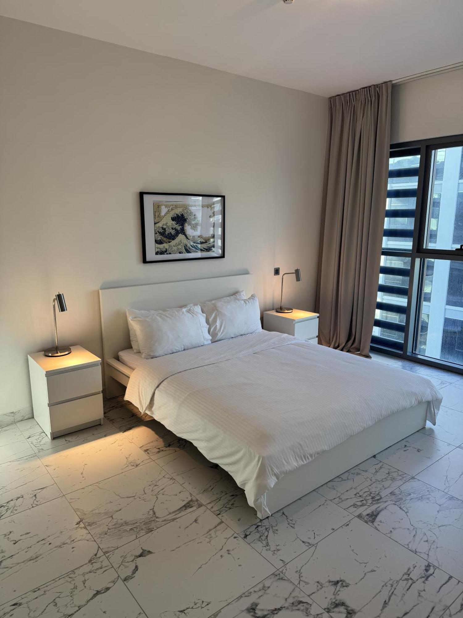 Luxury 1br Apartment, Yas Island Alzeina ,near F1 Circuit Abou Dabi