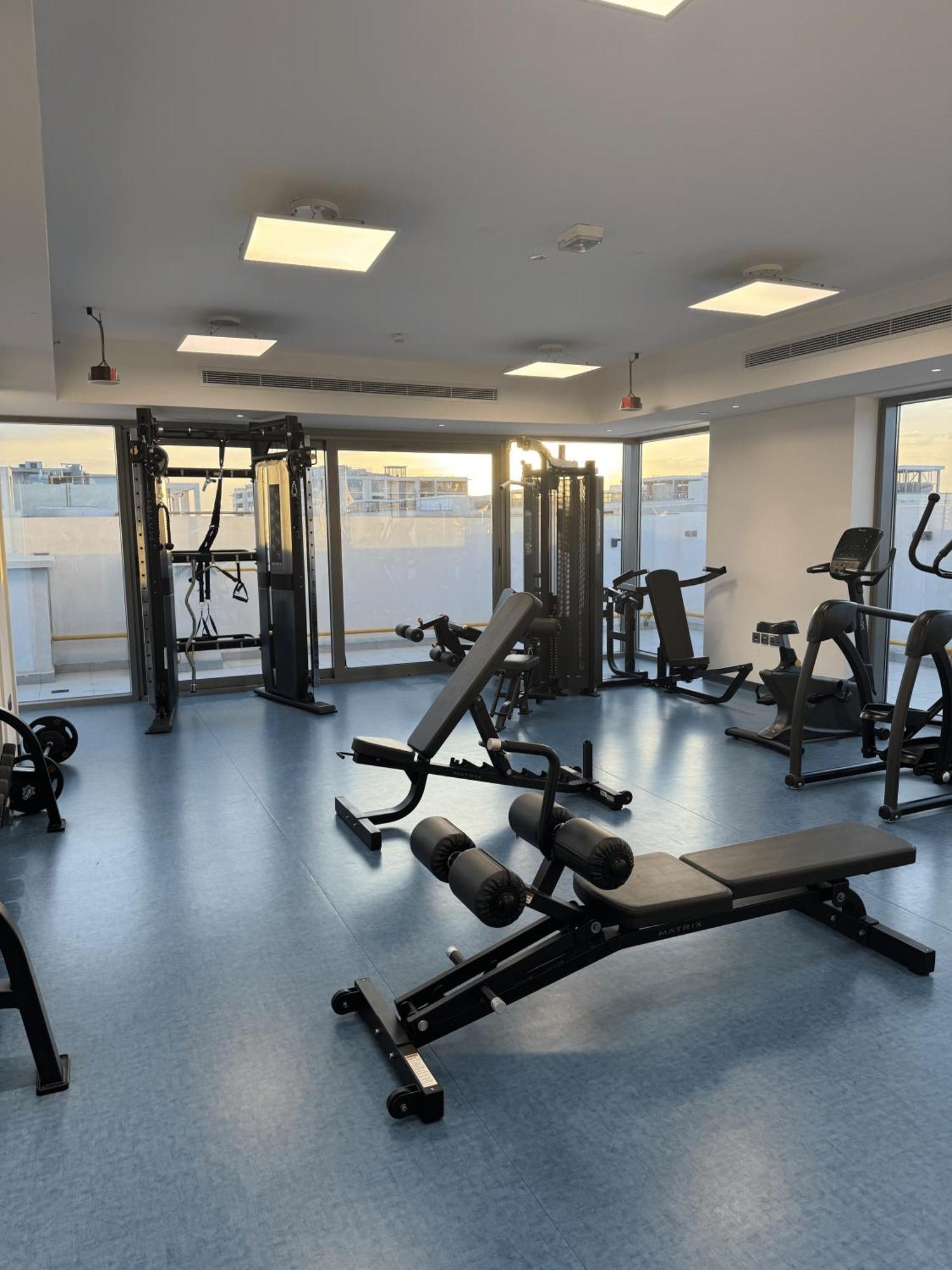 Luxury 1br Apartment, Yas Island Alzeina ,near F1 Circuit * Abou Dabi